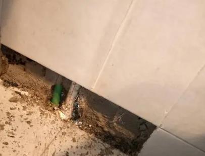 西工楼顶漏水维修公司分享下修复水管漏水的几种小方法